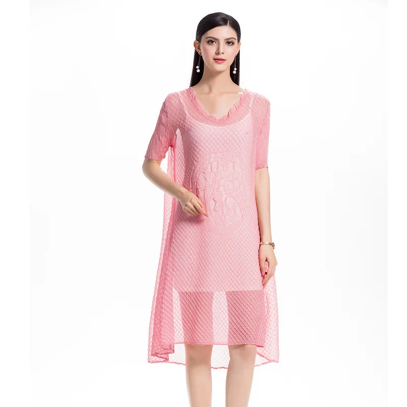 2018 Issey Miyake chiffon Pleated Women Dress Agaric Lace Collar Two pieces Summer Dresses High Qualiy Plus Size Beach Dress
2018 Issey Miyake chiffon Pleated Women Dress Agaric Lace Collar Two pieces Summer Dresses High Qualiy Plus Size Beach Dress