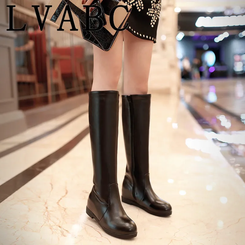 fashion New Women's Boots Casual Winter warm Women Snow Boots Buckle zipper Platform boots PU Knee-High boots Plus size 34-43
fashion New Women's Boots Casual Winter warm Women Snow Boots Buckle zipper Platform boots PU Knee-High boots Plus size 34-43