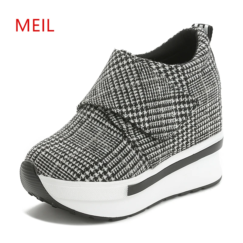 Casual Sport Women Shoes Hidden Heel 9CM Round Toe Gingham Women sShoes Wedges and Platform Womens Luxury Sneakers 2019 Fashion
Casual Sport Women Shoes Hidden Heel 9CM Round Toe Gingham Women sShoes Wedges and Platform Womens Luxury Sneakers 2019 Fashion