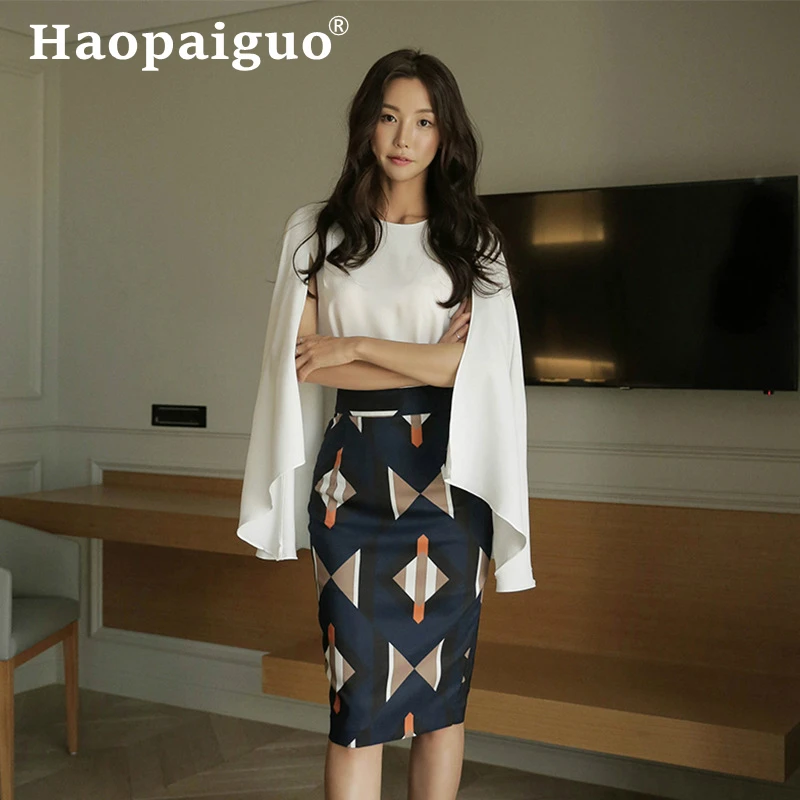 2019 Summer Office Two Pieces Set Cloak Sleeve Chiffon Blouse and Print Diamond Wrap Skirt Women's 2 Pieces Set OL Office Suit
2019 Summer Office Two Pieces Set Cloak Sleeve Chiffon Blouse and Print Diamond Wrap Skirt Women's 2 Pieces Set OL Office Suit