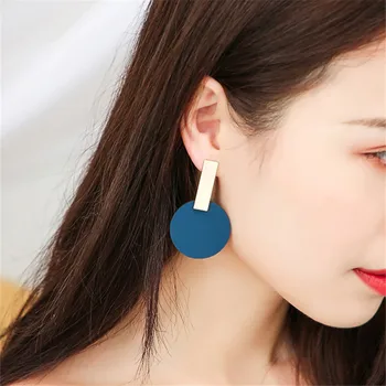 Fashion geometric circular painting big earrings female Hyperbole Popular color stud earrings for women jewelry 2019
Fashion geometric circular painting big earrings female Hyperbole Popular color stud earrings for women jewelry 2019
