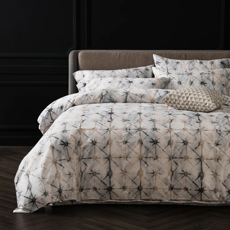 Egyptian cotton fabric Personality pattern print bedding set Queen King Size duvet cover flatsheet pillowcase
Egyptian cotton fabric Personality pattern print bedding set Queen King Size duvet cover flatsheet pillowcase
