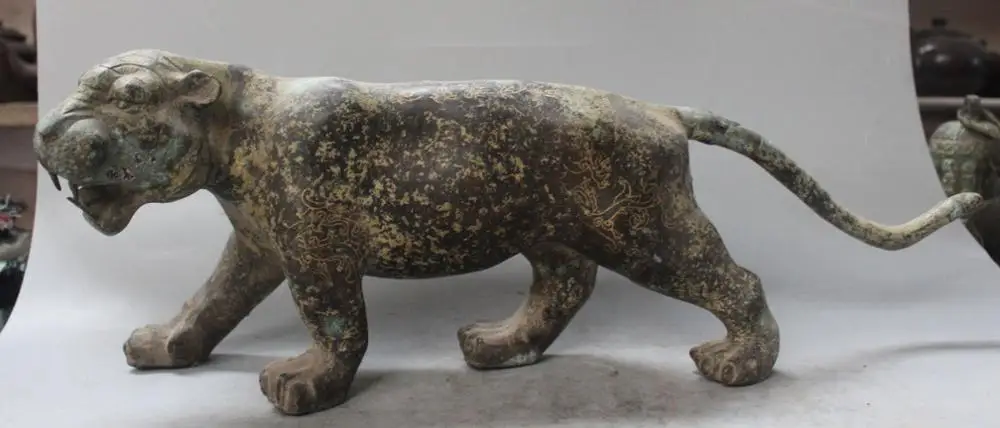 21" Chinese Bronze Gold Auspicious Feng Shui Evil beast ferocity Tiger Statue
21" Chinese Bronze Gold Auspicious Feng Shui Evil beast ferocity Tiger Statue
