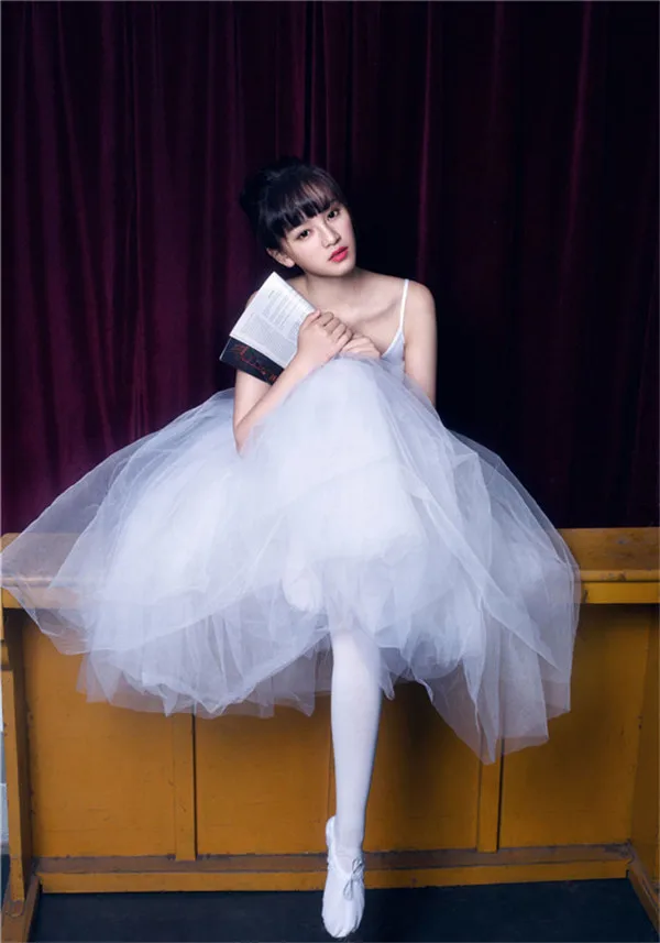 New adult straps ballet dance dress children girls professional tutu dress costumes for women free shipping
New adult straps ballet dance dress children girls professional tutu dress costumes for women free shipping