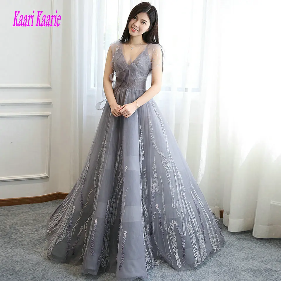 Sexy Gray Evening Dresses Long 2020 Plus Size Evening Gown V Neck Tulle Lace Appliques Backless Formal Women Party Dress Prom
Sexy Gray Evening Dresses Long 2020 Plus Size Evening Gown V Neck Tulle Lace Appliques Backless Formal Women Party Dress Prom