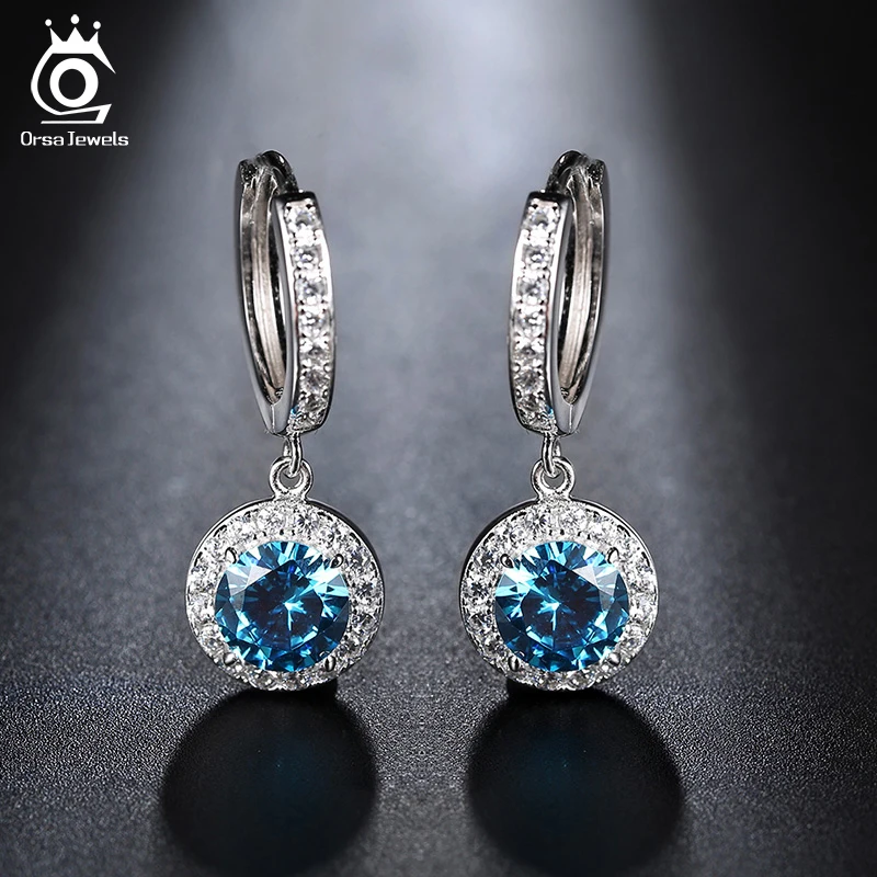 ORSA JEWELS Newest Luxury Silver Color&Rose Gold Color Earrings with 1.8 Carat Ocean Blue Cubic Zirconia Earring for Women OE160
ORSA JEWELS Newest Luxury Silver Color&Rose Gold Color Earrings with 1.8 Carat Ocean Blue Cubic Zirconia Earring for Women OE160