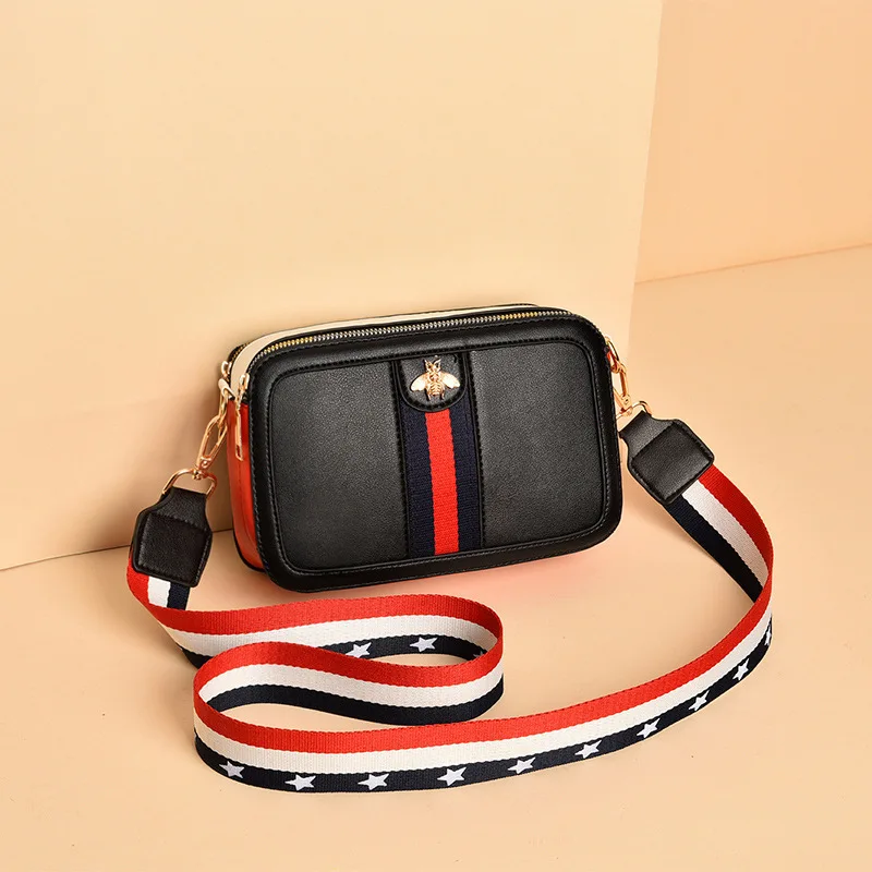 PU Single Shoulder Messenger Bag Camera Bag Designer High Quality Simple Famous Designer Summer Woman Bag 2019
PU Single Shoulder Messenger Bag Camera Bag Designer High Quality Simple Famous Designer Summer Woman Bag 2019