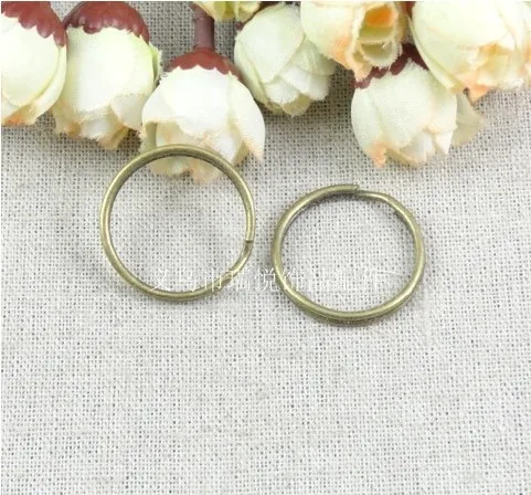 RYQYAntique Bronze 25 * 1.5MM retro retro accessories are mainly split key ring jump rings jewelry accessories, brass split key
RYQYAntique Bronze 25 * 1.5MM retro retro accessories are mainly split key ring jump rings jewelry accessories, brass split key