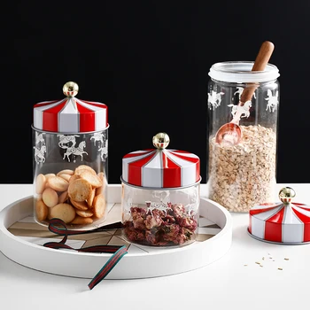 New Creative Glass Jars Carousel Sealant Canister Glass Candy Canister Coffee Canned Cookie Canister Sealed Storage Large
New Creative Glass Jars Carousel Sealant Canister Glass Candy Canister Coffee Canned Cookie Canister Sealed Storage Large