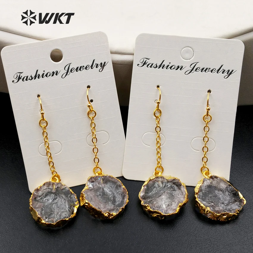 WT-E363 WKT Jewelry Wholesale Custom Natural Crystal Hook Earring Clean Round Crystal Eardrop With Gold Trim Fashion Jewelry
WT-E363 WKT Jewelry Wholesale Custom Natural Crystal Hook Earring Clean Round Crystal Eardrop With Gold Trim Fashion Jewelry