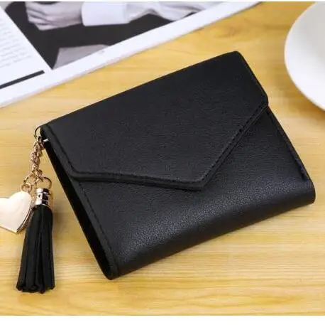 2019 Luxury Brand Short Design Leather Two Fold Female Purse with Heart Chain Card Holder Credit Card
2019 Luxury Brand Short Design Leather Two Fold Female Purse with Heart Chain Card Holder Credit Card