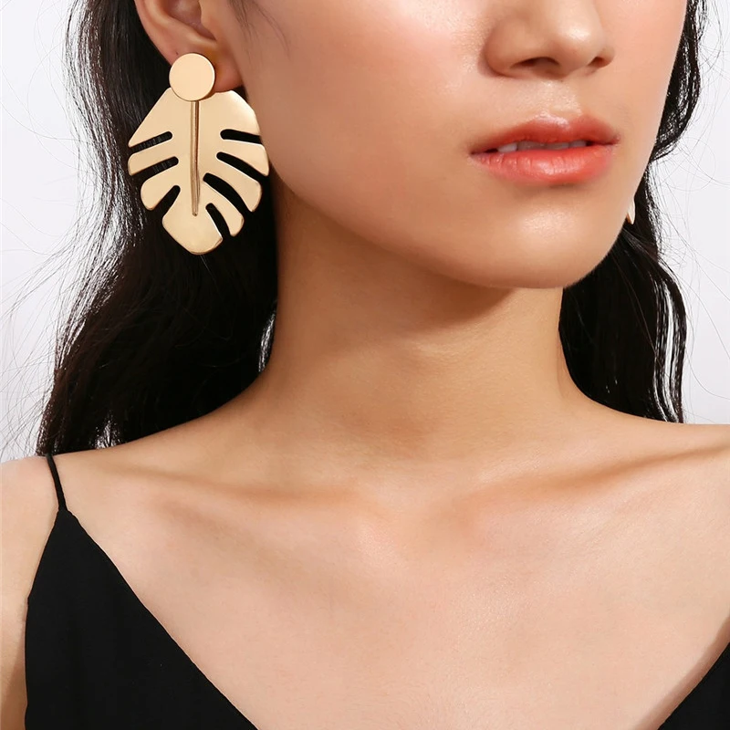 Boho Vintage Tropical Leaf Stud Earrings For Women Jewelry Statement Gold Metal Leaves Hanging Earring Aretes De Mujer Bijoux
Boho Vintage Tropical Leaf Stud Earrings For Women Jewelry Statement Gold Metal Leaves Hanging Earring Aretes De Mujer Bijoux