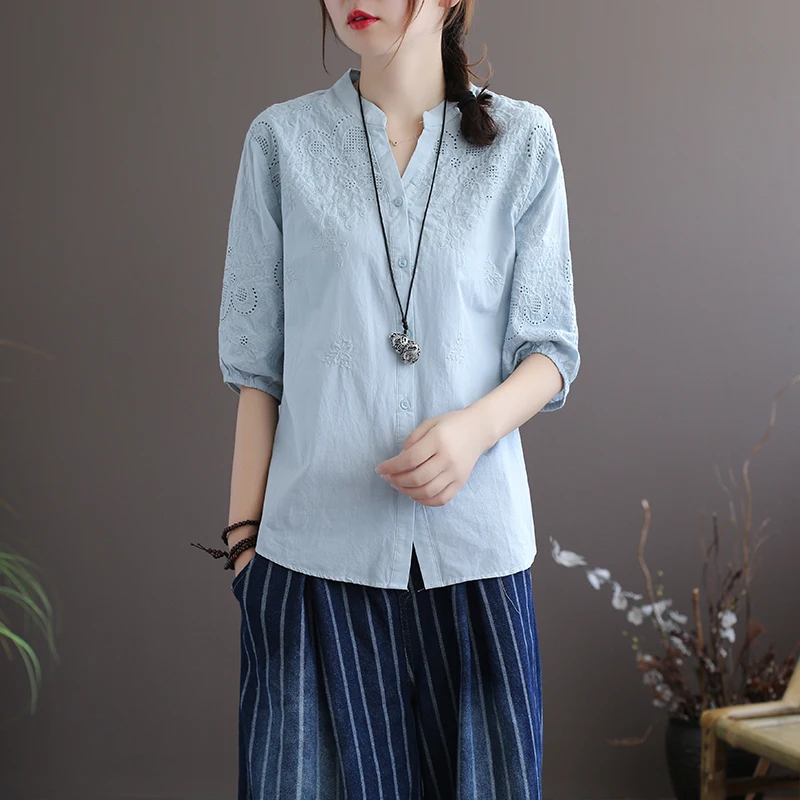 F&je Summer Style Women Tshirt Plus Size Hollow Out Embroidery Vintage Cotton V-neck Tee Shirt Femme Puff Sleeve Loose Tops XMM1
F&je Summer Style Women Tshirt Plus Size Hollow Out Embroidery Vintage Cotton V-neck Tee Shirt Femme Puff Sleeve Loose Tops XMM1