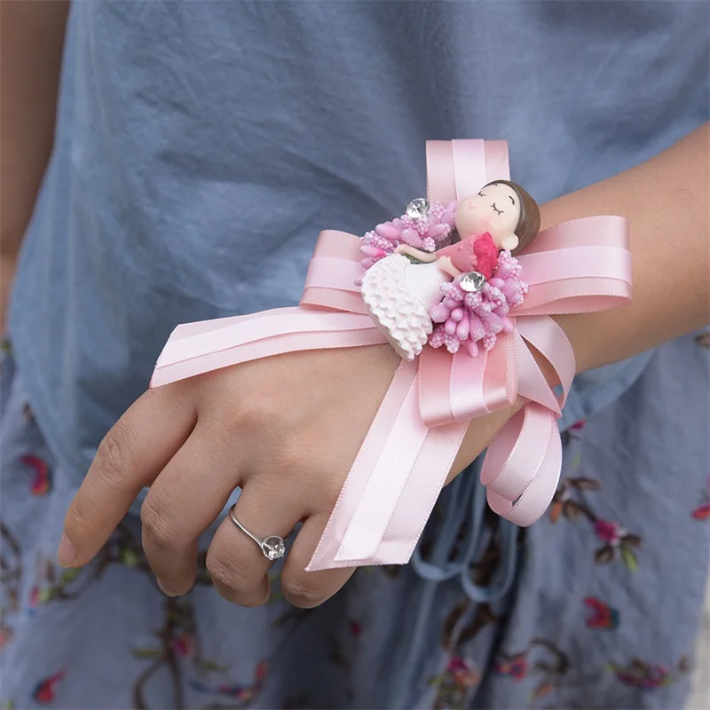 5pcs/lot Lovely slik ribbon bridegroom corsage bride Wrist flower for wedding decoration
5pcs/lot Lovely slik ribbon bridegroom corsage bride Wrist flower for wedding decoration
