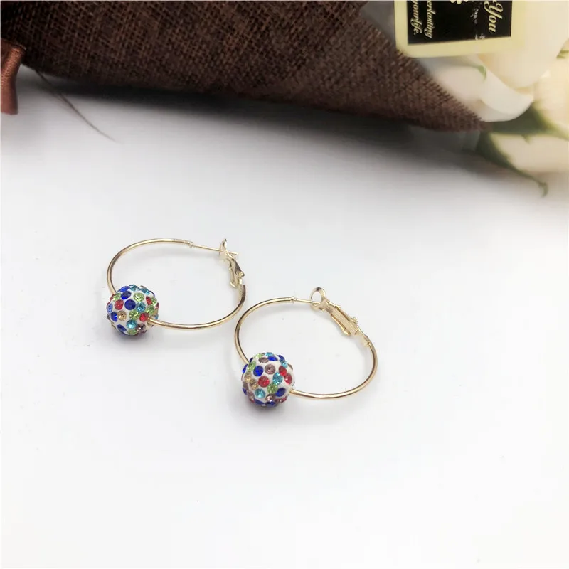 New 2019 gold Crystal Ball earring shiny crystal ladies stud earrings fashion jewelry allergy for women free shipping
New 2019 gold Crystal Ball earring shiny crystal ladies stud earrings fashion jewelry allergy for women free shipping