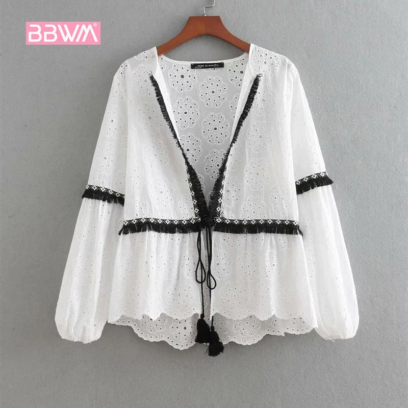 Women's 2018 summer hit color stitching hollow embroidery solid color jacket sun protection clothing cardigan
Women's 2018 summer hit color stitching hollow embroidery solid color jacket sun protection clothing cardigan