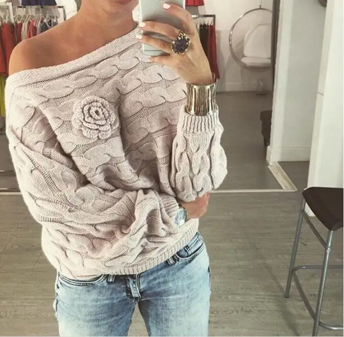 2020 Women Off Shoulder Knitted Sweater Twist Batwing Sleeve Slash Neck Solid 3D Rose Flower Pullover Autumn Loose Sweaters
2020 Women Off Shoulder Knitted Sweater Twist Batwing Sleeve Slash Neck Solid 3D Rose Flower Pullover Autumn Loose Sweaters