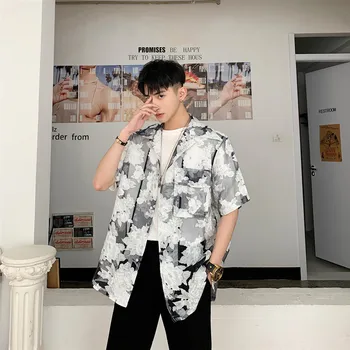YASUGUOJI New 2019 Summer Loose Half Sleeve High Street Men Designer Shirts Korean Oversized Shirt Men Fashion Mens Floral Shirt
YASUGUOJI New 2019 Summer Loose Half Sleeve High Street Men Designer Shirts Korean Oversized Shirt Men Fashion Mens Floral Shirt
