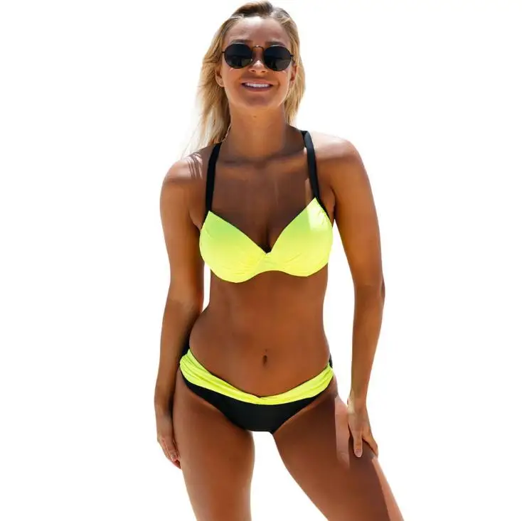 Sexy Brazilian Bikinis Women Swimsuit 2018 Padded Beach Wear Halter Bikini Set stitching spliced cross sling two pieces
Sexy Brazilian Bikinis Women Swimsuit 2018 Padded Beach Wear Halter Bikini Set stitching spliced cross sling two pieces
