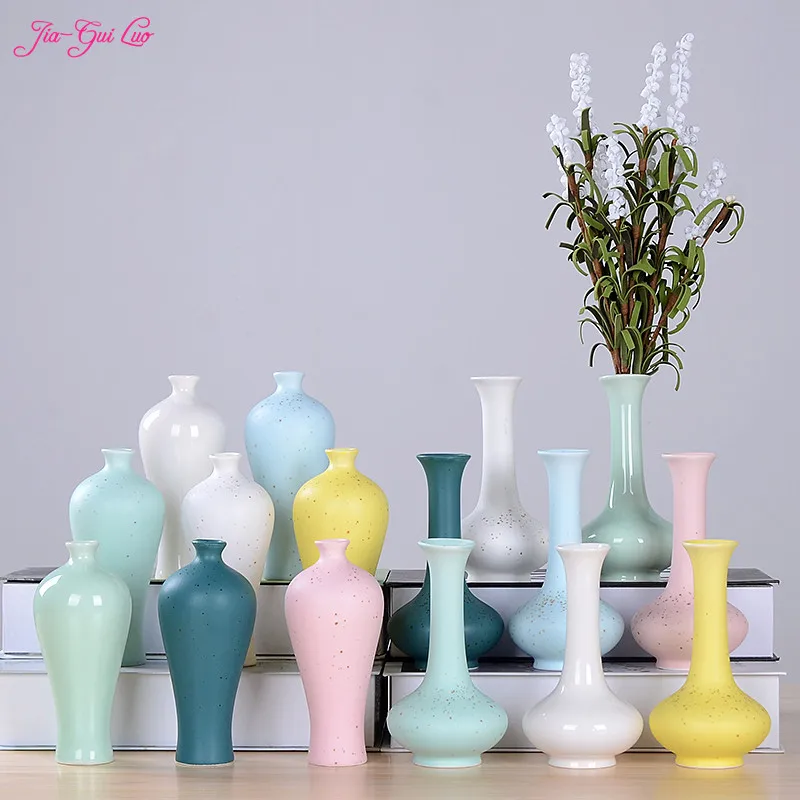 JIA-GUI LUO 15.5CM Ceramic vases European household desktop accessories dried flowers and floral decorative containers C026
JIA-GUI LUO 15.5CM Ceramic vases European household desktop accessories dried flowers and floral decorative containers C026