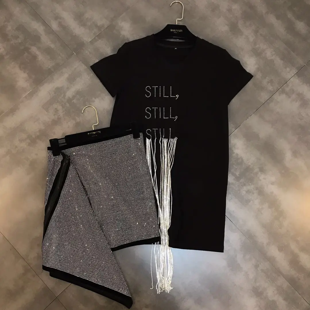 2019 spring new hot drill fringed letter T with sparkling skirt fashion Women's Sets camiseta mujer
2019 spring new hot drill fringed letter T with sparkling skirt fashion Women's Sets camiseta mujer