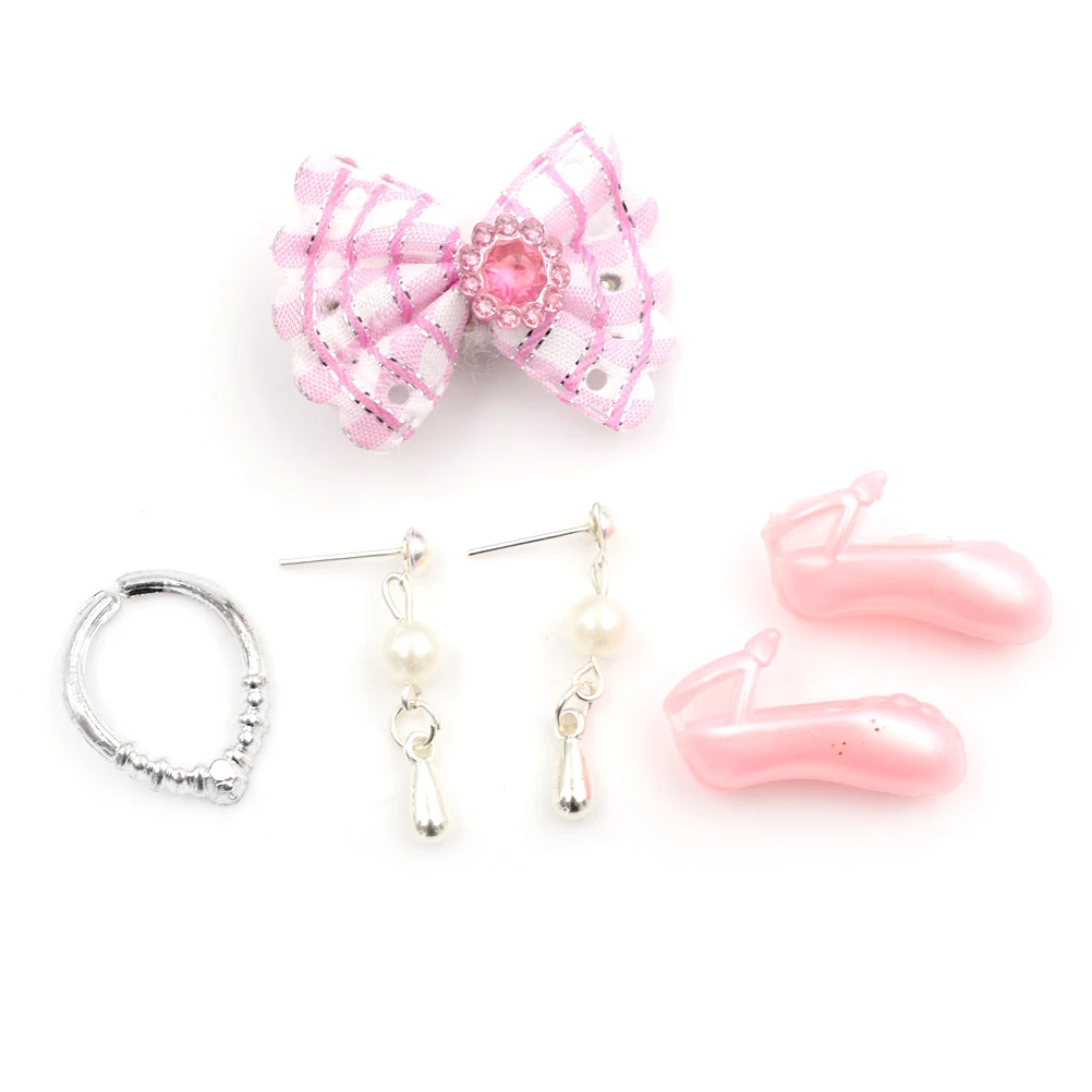 TOYZHIJIA New 4pcs/Set Doll Headclip Shoes For Barbie Doll Birthday Gift Jewelry Necklace Earring
TOYZHIJIA New 4pcs/Set Doll Headclip Shoes For Barbie Doll Birthday Gift Jewelry Necklace Earring