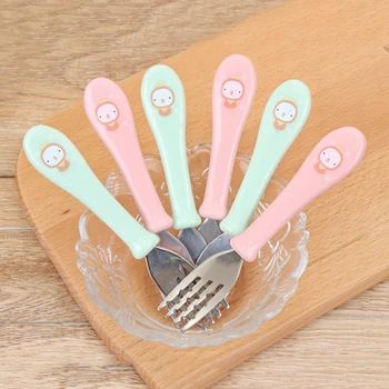 1Pcs Lovely Print Baby Flatware Spoon Fork Kids Feeding Stainless Steel Baby Spoon Color Random Children Flatware Set
1Pcs Lovely Print Baby Flatware Spoon Fork Kids Feeding Stainless Steel Baby Spoon Color Random Children Flatware Set
