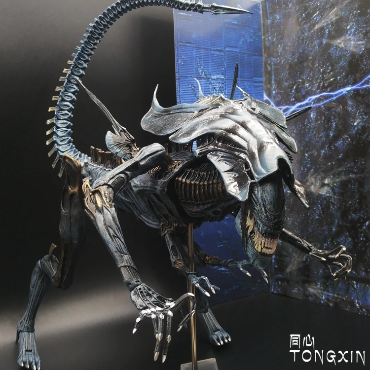 NECA Alien Queen Deluxe Action Figure 15/" PVC Ultra Xenomorph In Box Collection