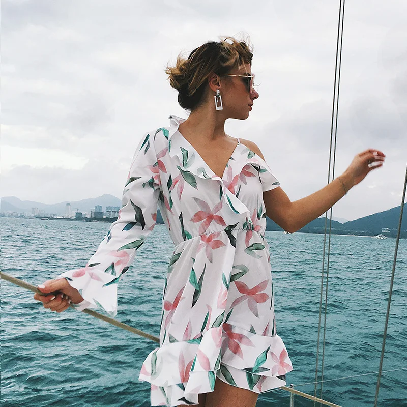 SNOW PINNACLE Beach Dress Women Clothing 2018 Ladies V-Neck Printed floral Vestido One Shoulder Long Sleeve Short Dresses
SNOW PINNACLE Beach Dress Women Clothing 2018 Ladies V-Neck Printed floral Vestido One Shoulder Long Sleeve Short Dresses