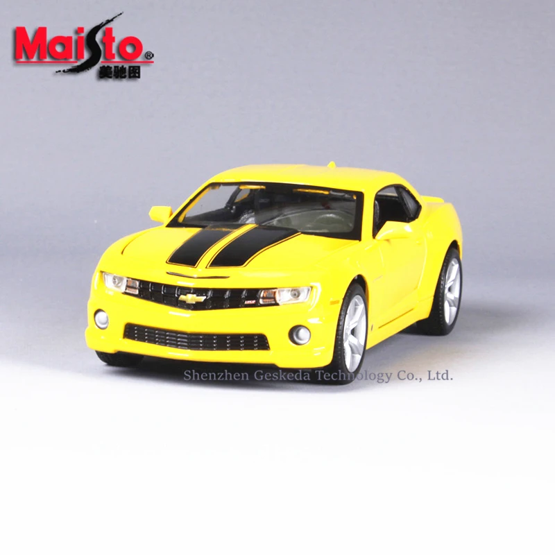 Maisto 1:24 Chevrolet Hornet Simulation alloy super toy car model For with Steering wheel control front wheel steering toy car
Maisto 1:24 Chevrolet Hornet Simulation alloy super toy car model For with Steering wheel control front wheel steering toy car