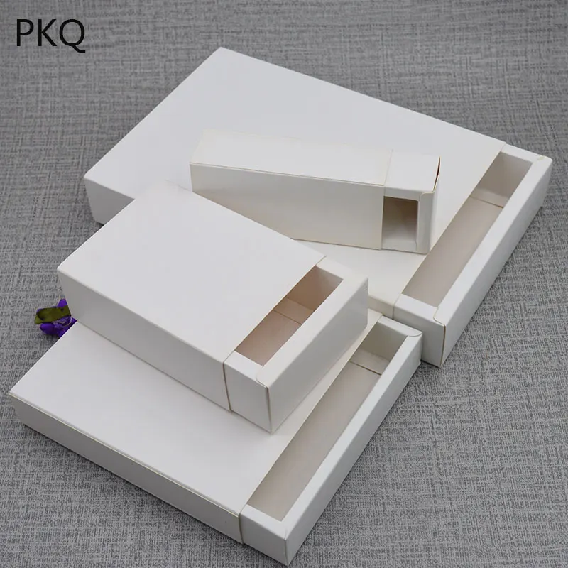 Large size Kraft Paper Box For Packaging Candy Box, Wedding Candy Gift Box DIY Kraft Drawer Cake Box
Large size Kraft Paper Box For Packaging Candy Box, Wedding Candy Gift Box DIY Kraft Drawer Cake Box