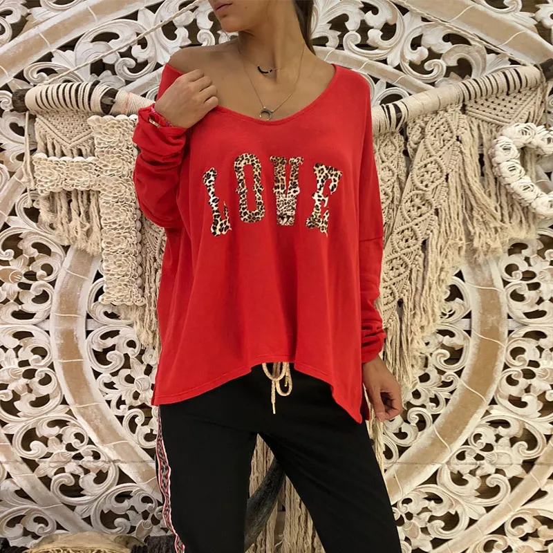 Sexy V Neck Loose T shirts Women Summer Love Leopard Printed Tee Shirts Casual Asymmetrical Split Long Batwing Sleeve T-shirts
Sexy V Neck Loose T shirts Women Summer Love Leopard Printed Tee Shirts Casual Asymmetrical Split Long Batwing Sleeve T-shirts