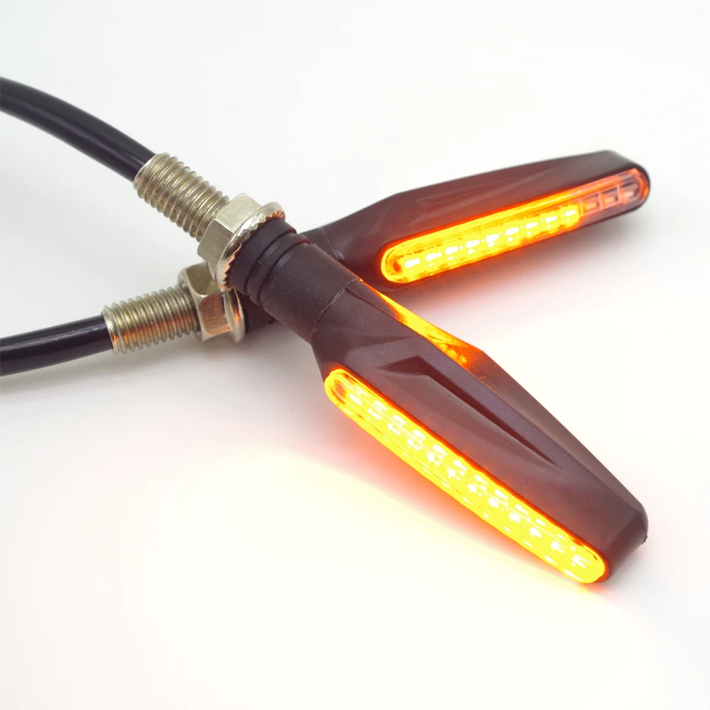 Flowing flicker led motorcycle turn signal Lights Blinkers clignotant moto FOR TRIUMPH DAYTONA 600 650 675 955i R ABS
Flowing flicker led motorcycle turn signal Lights Blinkers clignotant moto FOR TRIUMPH DAYTONA 600 650 675 955i R ABS