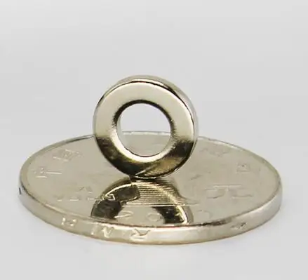 1000PCS Dia13mm-dia10mmx4mm NdFeB Magnet, Nickel-plated N35 Strong Magnet Craft Model Rare Earth Ring NdFeB Neodymium
1000PCS Dia13mm-dia10mmx4mm NdFeB Magnet, Nickel-plated N35 Strong Magnet Craft Model Rare Earth Ring NdFeB Neodymium