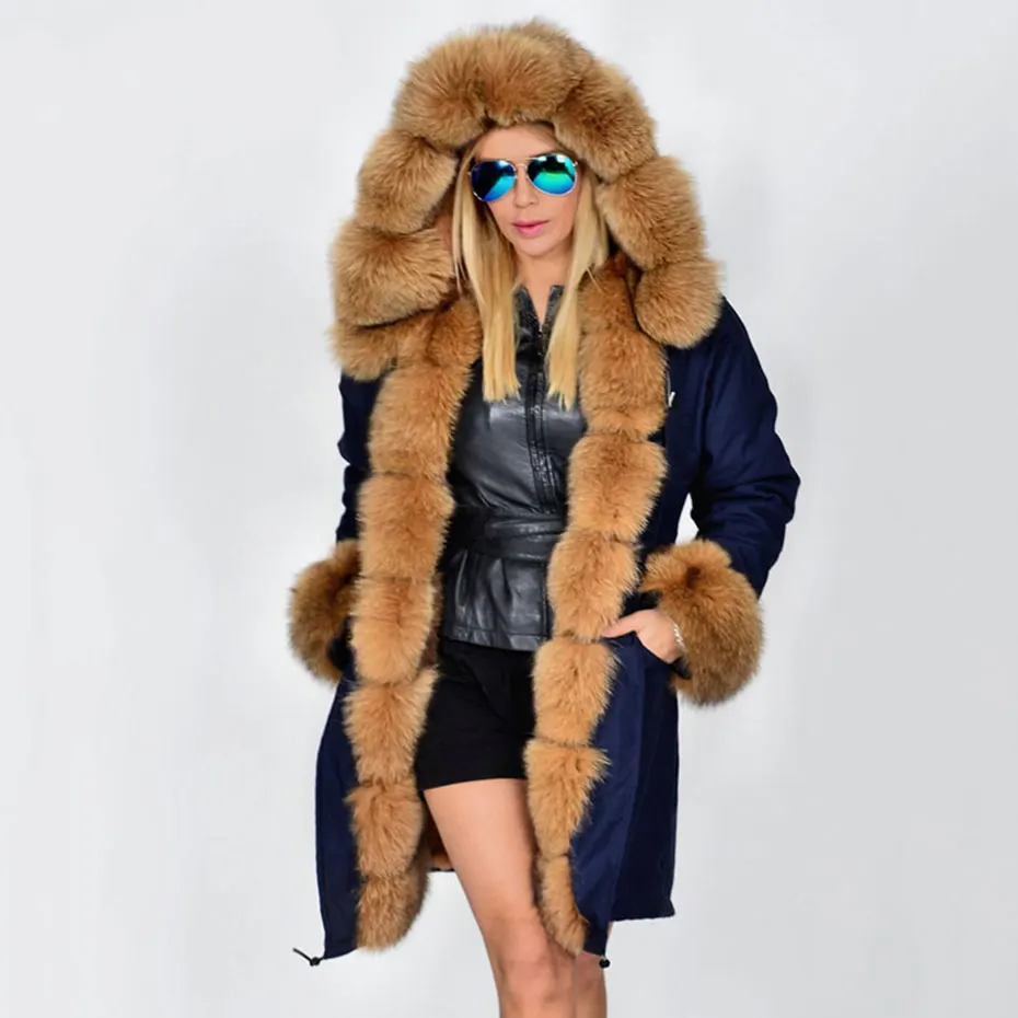 Hooded parka (11)