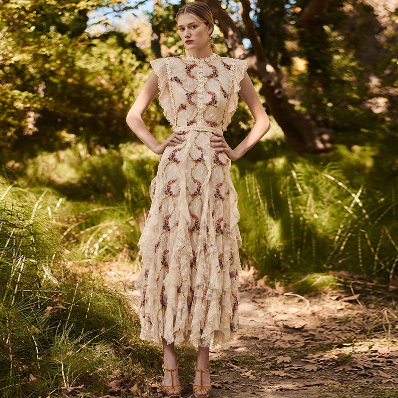 Vintage Elegant Lace Ruffles Mesh Floral Embroidery Long Dress 2019 Women Summer High Quality Sleeveless Designer Runway Dress
Vintage Elegant Lace Ruffles Mesh Floral Embroidery Long Dress 2019 Women Summer High Quality Sleeveless Designer Runway Dress