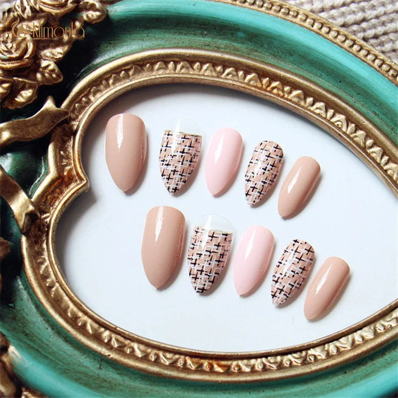 Stiletto French False Nails with Designs Full Cover Nails 24pcs/lot Fake Nail Art Tips with glue DIY Decoration For Woman 2017
Stiletto French False Nails with Designs Full Cover Nails 24pcs/lot Fake Nail Art Tips with glue DIY Decoration For Woman 2017