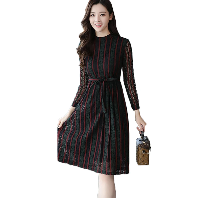 2018 Autumn Winter Women Dress Standing Collar Striped Printed Lace Dress Slim Sexy Elegant Female Office Dress W160
2018 Autumn Winter Women Dress Standing Collar Striped Printed Lace Dress Slim Sexy Elegant Female Office Dress W160