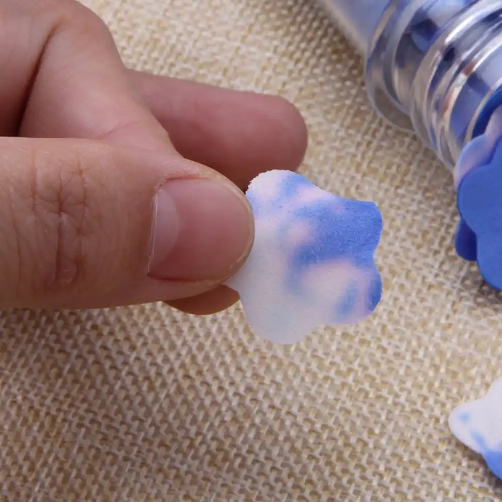 新ポータブルかわいい香りのソープバス洗濯フレークチューブ石鹸花びら旅行石鹸ホット Soap Petals Scented Petalsbath Petals Gooum