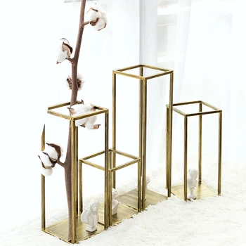 Vintage style dry flower racks candle holder cake tools for dessert table modelling decoration perfume/ makeup/jewelry
Vintage style dry flower racks candle holder cake tools for dessert table modelling decoration perfume/ makeup/jewelry
