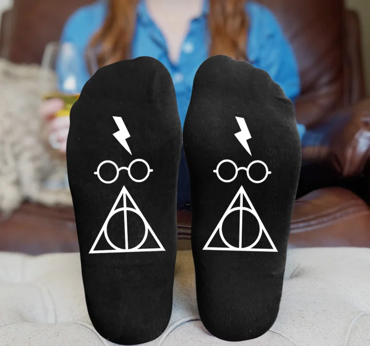 Adult's The Deathly Hallows printing waist Socks middle Cut Ankle Sock warm socking
Adult's The Deathly Hallows printing waist Socks middle Cut Ankle Sock warm socking