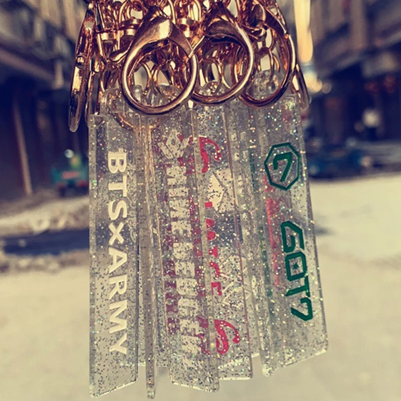 Blackpink Album EXO GOT7 IZONE WANNA ONE SEVENTEEN TWICE Bangtan Boys Key Chain Key Ring Pendant NINE PERCENT WT223
Blackpink Album EXO GOT7 IZONE WANNA ONE SEVENTEEN TWICE Bangtan Boys Key Chain Key Ring Pendant NINE PERCENT WT223