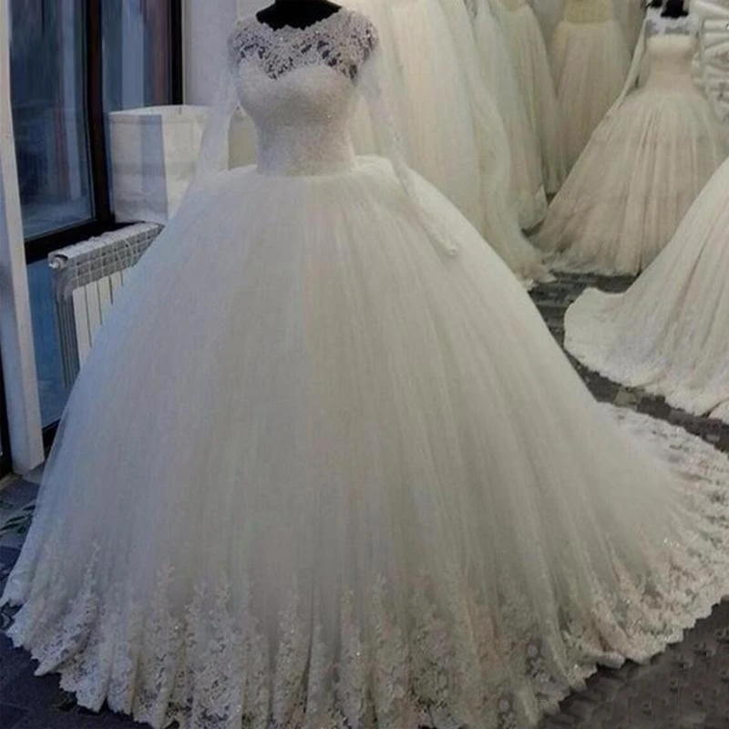 Robe De Mariee Lace Appliques Sheer Neck Princess Wedding Dresses With Long Sleeve Ball Gown Wedding Gowns 2019
Robe De Mariee Lace Appliques Sheer Neck Princess Wedding Dresses With Long Sleeve Ball Gown Wedding Gowns 2019