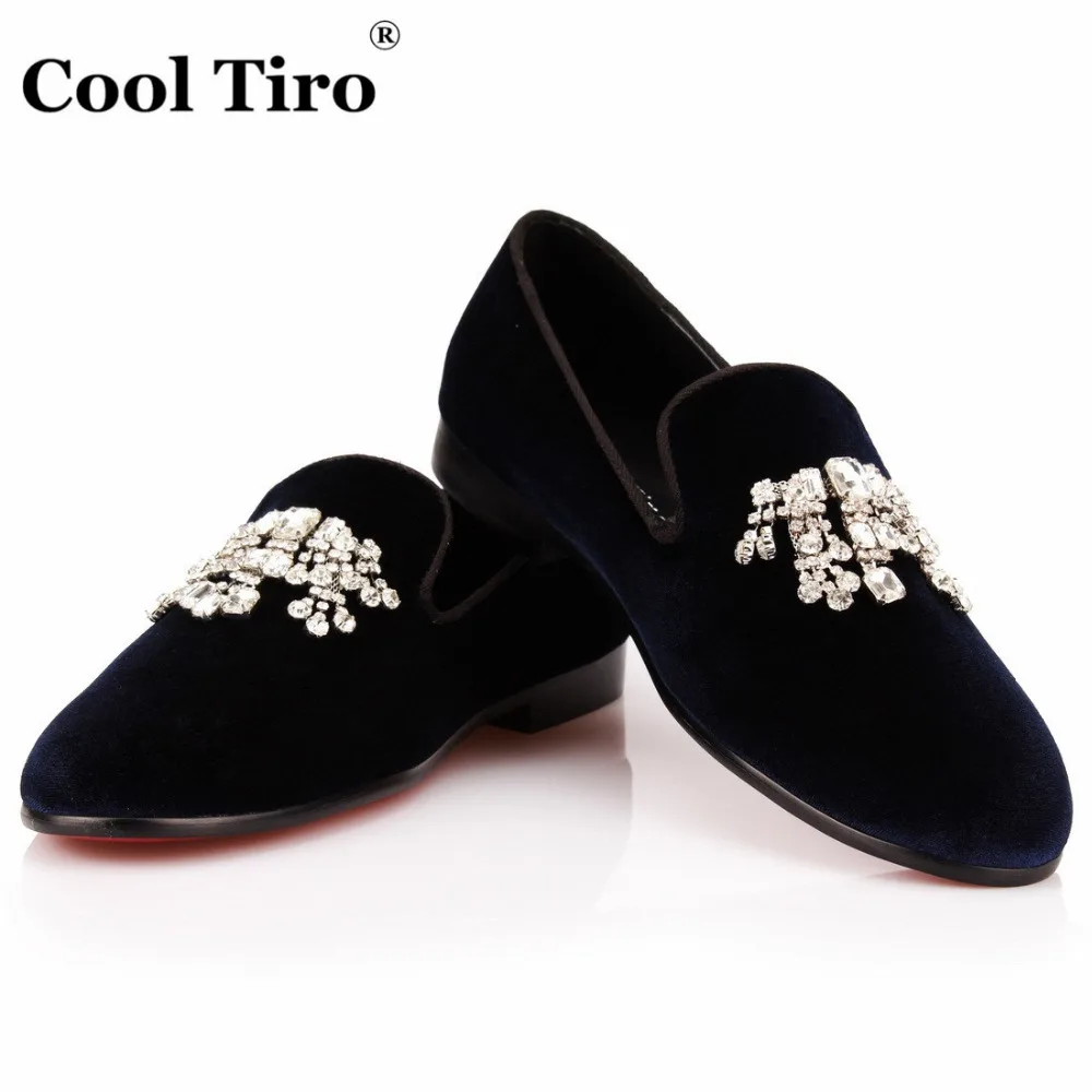 COOL TIRO Navy blue Velvet Loafers Men Crystal Tassel Smoking Slippers Slip on flat Men's Dress Shoes Party Wedding Casual Shoes
COOL TIRO Navy blue Velvet Loafers Men Crystal Tassel Smoking Slippers Slip on flat Men's Dress Shoes Party Wedding Casual Shoes