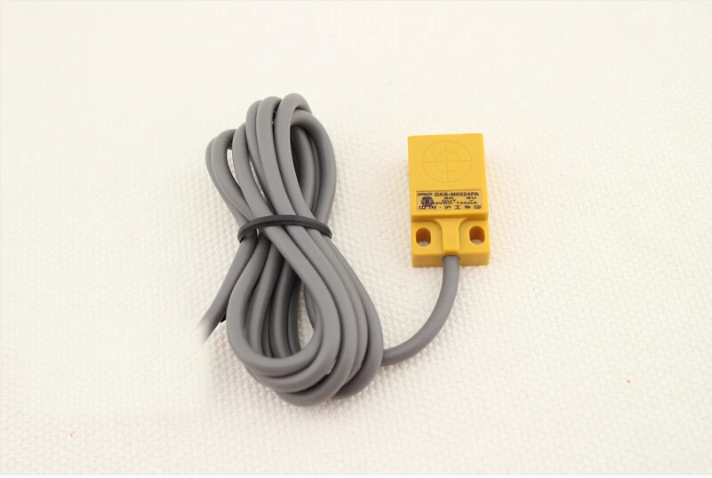 DC Inductive Proximity Sensor GKB-M0524PA 3-Wire NO PNP Detection distance 5MM Proximity Switch sensor switch
DC Inductive Proximity Sensor GKB-M0524PA 3-Wire NO PNP Detection distance 5MM Proximity Switch sensor switch