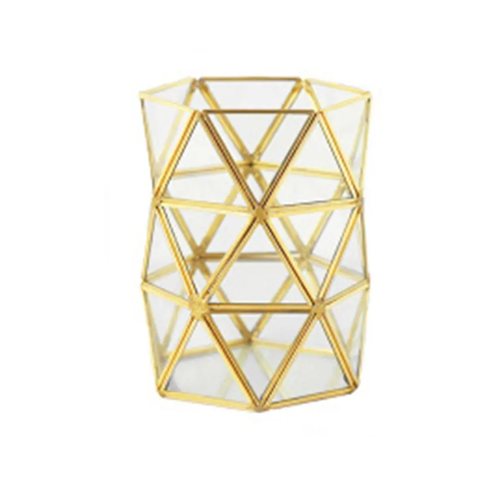 Nordic Retro Brass Storage Tray Golden Polygon Glass Makeup Organizer Tray Dessert Plate Jewelry Display Home Kitchen Decor
Nordic Retro Brass Storage Tray Golden Polygon Glass Makeup Organizer Tray Dessert Plate Jewelry Display Home Kitchen Decor