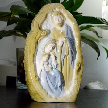 Catholic Holy Family of three ceramic art table Bedroom Decor study Catholicism figures jesus statuette crafts about 20cm high
Catholic Holy Family of three ceramic art table Bedroom Decor study Catholicism figures jesus statuette crafts about 20cm high