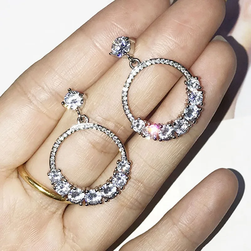 Europe And The United States Personality Wild Round Crystal Zircon Stud Earrings Women's Statement Crystal Hot Sale Gift
Europe And The United States Personality Wild Round Crystal Zircon Stud Earrings Women's Statement Crystal Hot Sale Gift