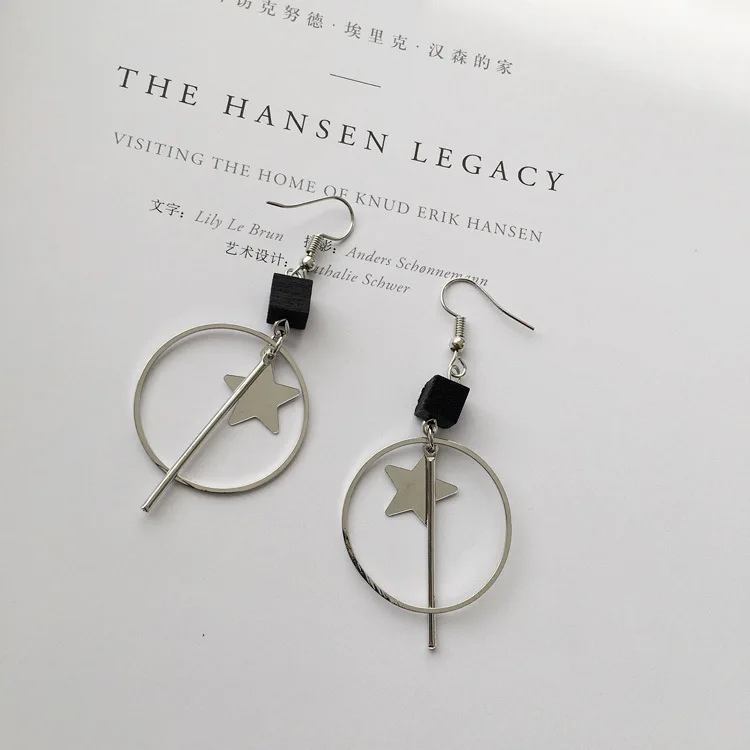 2017 New Tassel Square Box Square Lady Accessories Earrings Gift Sales Explosion Popular Simple Fashion Earrings Oorbellen
2017 New Tassel Square Box Square Lady Accessories Earrings Gift Sales Explosion Popular Simple Fashion Earrings Oorbellen
