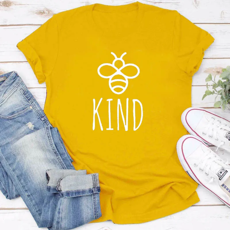 Be Kind Graphice Tee Shirt Women Cotton Oversized T-shirt Summer Fashion Bees Print Top Harajuku Tshirt Unisex Tee Drop Shipping
Be Kind Graphice Tee Shirt Women Cotton Oversized T-shirt Summer Fashion Bees Print Top Harajuku Tshirt Unisex Tee Drop Shipping